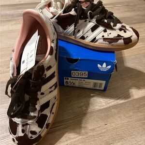 adidas Samba OG Women's Cow Print Sneakers - Brown/White with Pink Lining